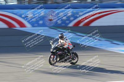 media/Nov-26-2022-Fastrack Riders (Sat) [[b001e85eef]]/Level 1/Session 1 Front Straight/